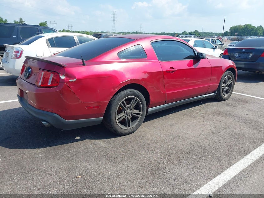 2012 FORD MUSTANG auction photo 4