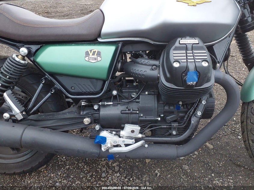 2021 Moto Guzzi V7 Stone VIN: ZGUKZUA05MM000110 Lot: 45526356