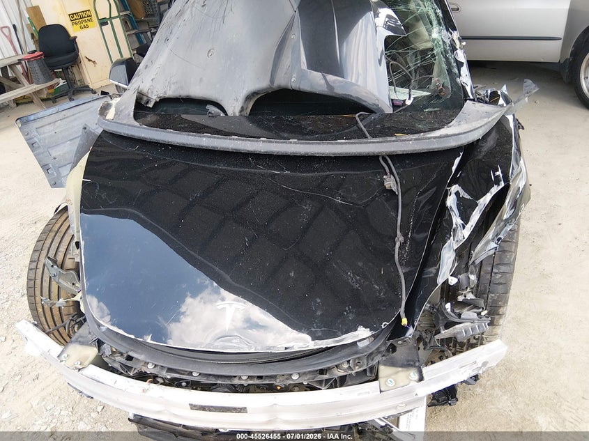 2018 TESLA MODEL 3 SEDAN ELECTRIC