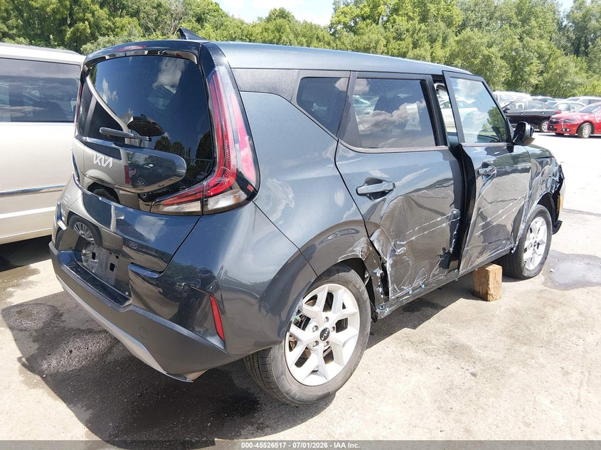 2024 KIA SOUL auction photo 4