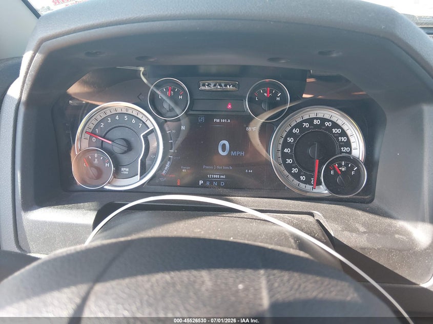 2014 RAM 1500 auction photo 6