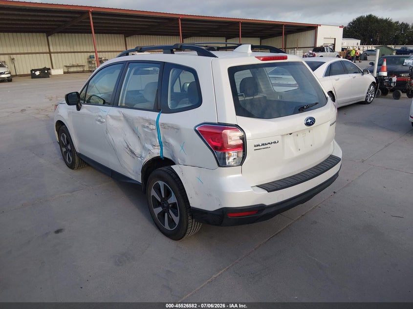 2017 SUBARU FORESTER auction photo 3