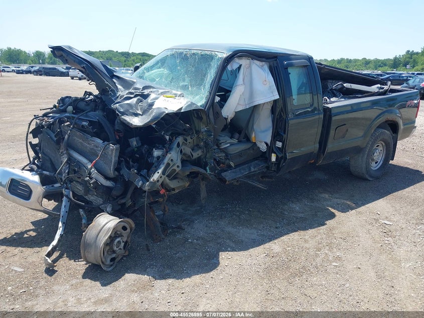 2015 FORD F-250 auction photo 2