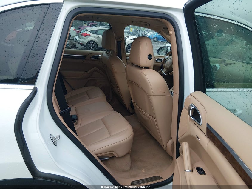 2013 Porsche Cayenne S VIN: WP1AB2A29DLA84042 Lot: 45526683