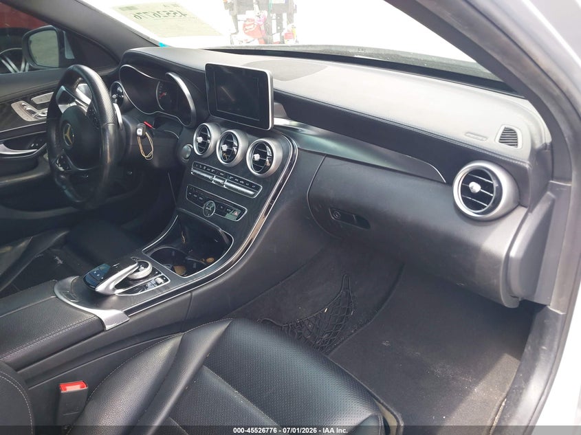MERCEDES-BENZ C 300 2015 VIN 55SWF4JB2FU086954