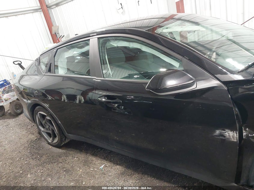 2025 KIA K4 EX · Фото 13