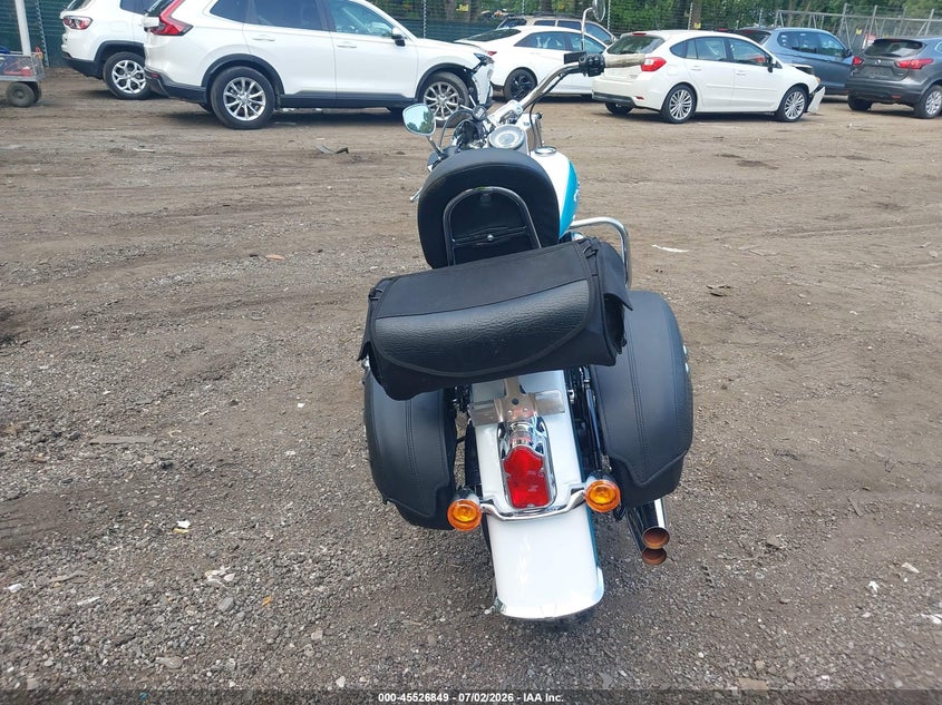 2016 Harley-Davidson Flstn Softail Deluxe VIN: 1HD1JDV15GB011759 Lot: 45526849
