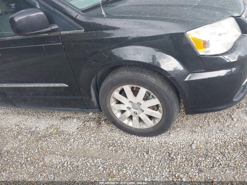 2016 Chrysler Town & Country Touring VIN: 2C4RC1BG0GR305951 Lot: 45526979