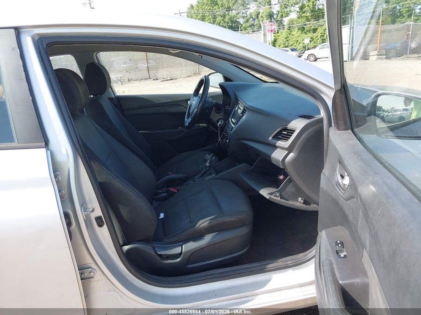 AtlanticExpress - Hyundai Accent