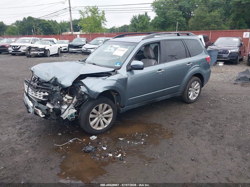 Vin: jf2shadc5dh431003, lot: 46025231, subaru forester 2.5x premium 20132
