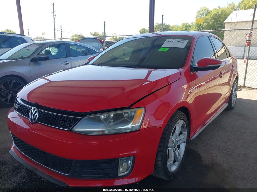 2013 VOLKSWAGEN JETTA auction photo 2
