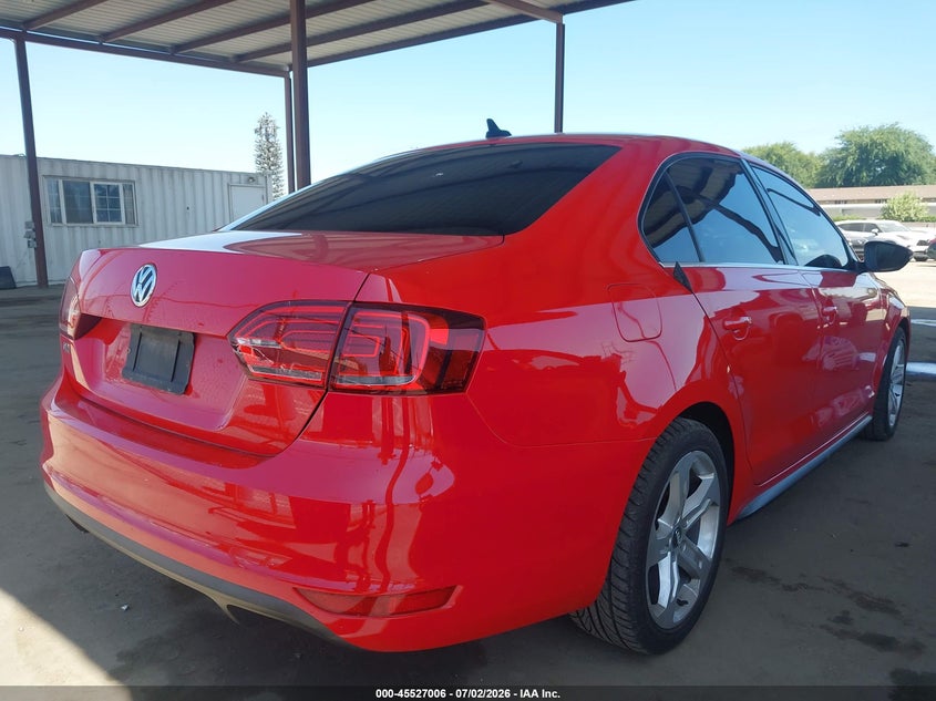 2013 VOLKSWAGEN JETTA auction photo 4