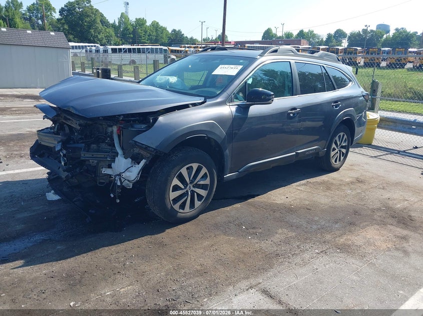2024 SUBARU OUTBACK auction photo 2