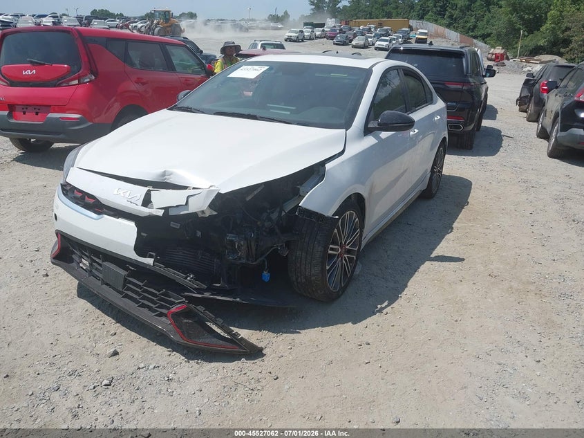 2024 KIA FORTE auction photo 2