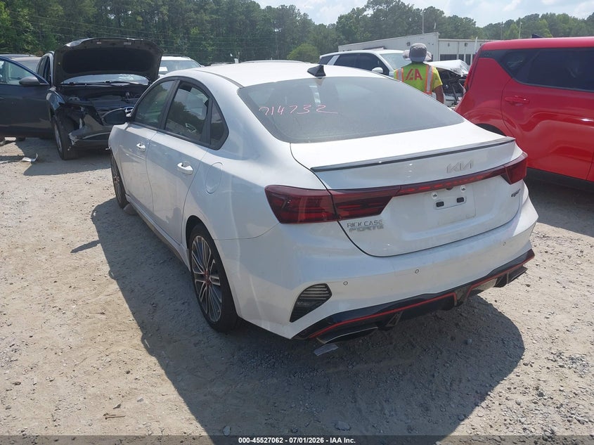 2024 KIA FORTE auction photo 3