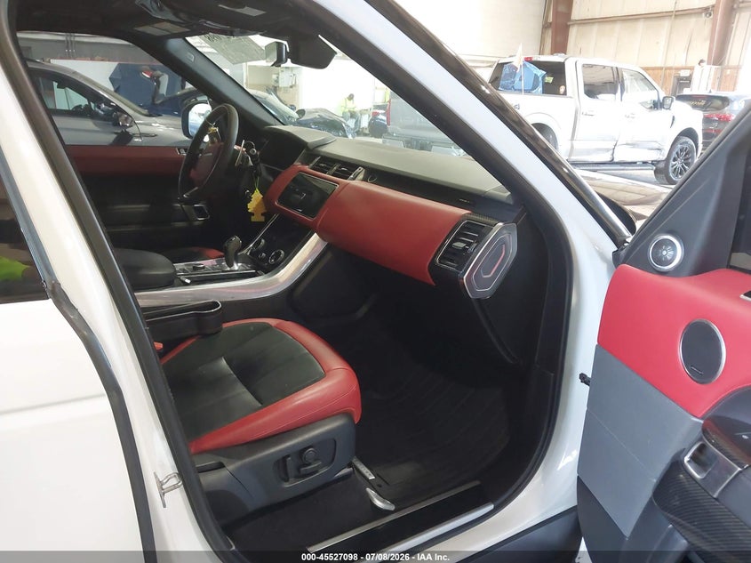 2022 LAND ROVER RANGE ROVER SPORT auction photo 5