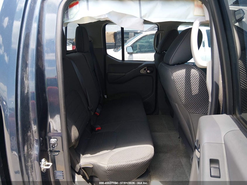 2018 NISSAN FRONTIER DESERT RUNNER · Фото 8