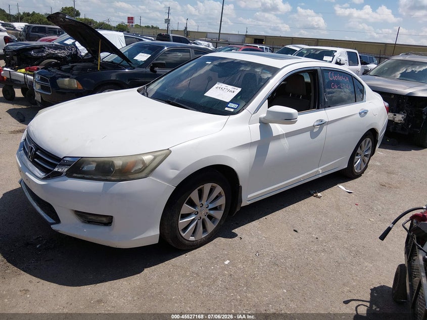 2014 HONDA ACCORD auction photo 2