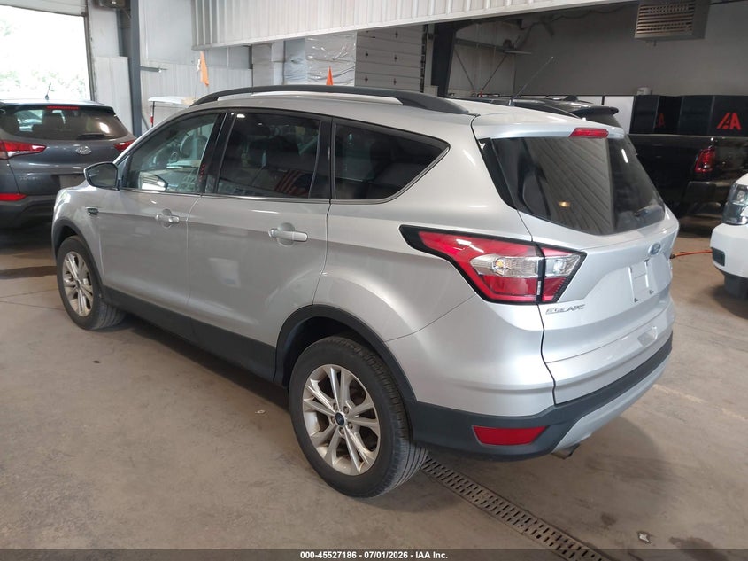Vin: 1fmcu9gd7jud08738, lot: 46025430, ford escape se 20183