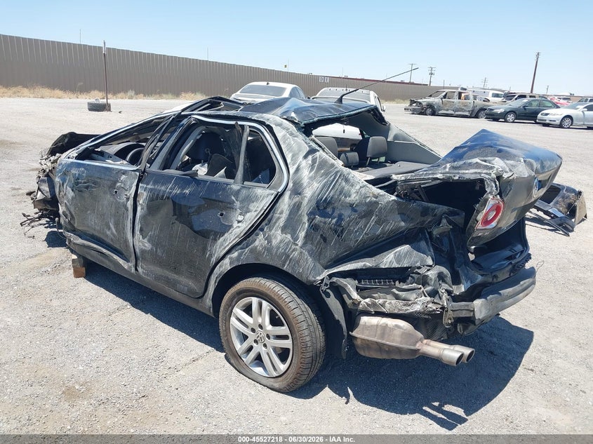 2007 VOLKSWAGEN JETTA auction photo 3