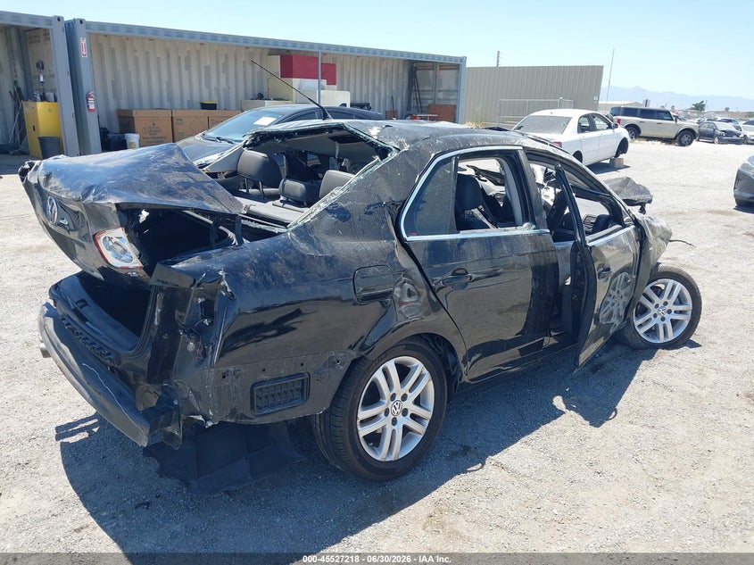 2007 VOLKSWAGEN JETTA auction photo 4