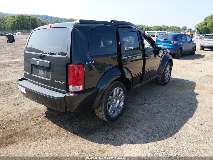 Vin: 1d4pu2gk4aw143072, lot: 46025468, dodge nitro se 20104