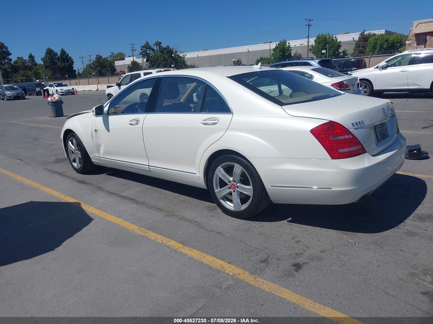 2010 MERCEDES-BENZ S 550 auction photo 3