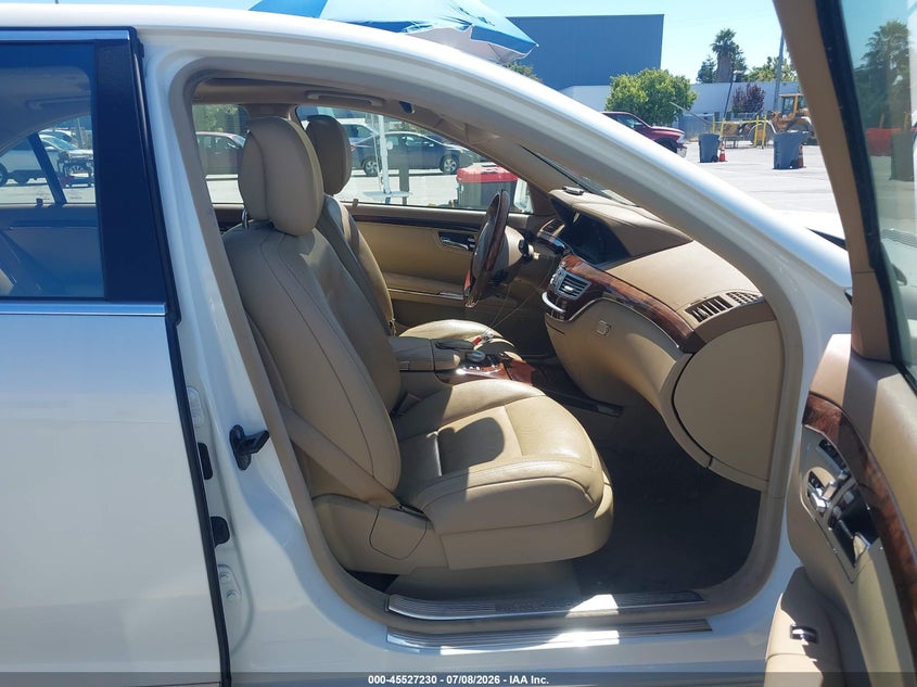 2010 MERCEDES-BENZ S 550 auction photo 5