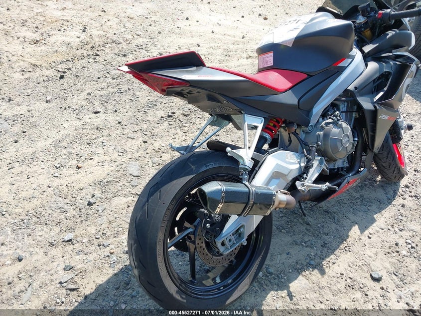 2021 APRILIA RS auction photo 4