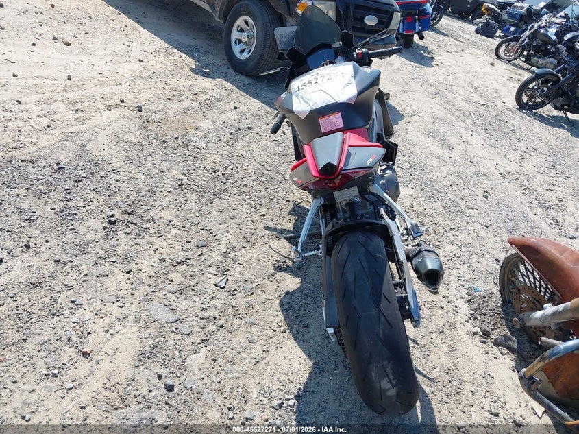 2021 APRILIA RS auction photo 6
