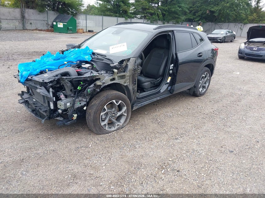 2025 CHEVROLET TRAX auction photo 2