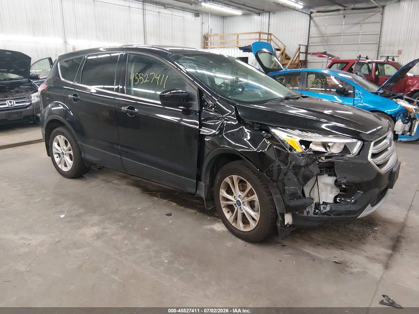 Vin: 1fmcu0gd1hud82209, lot: 46025655, ford escape se 20171