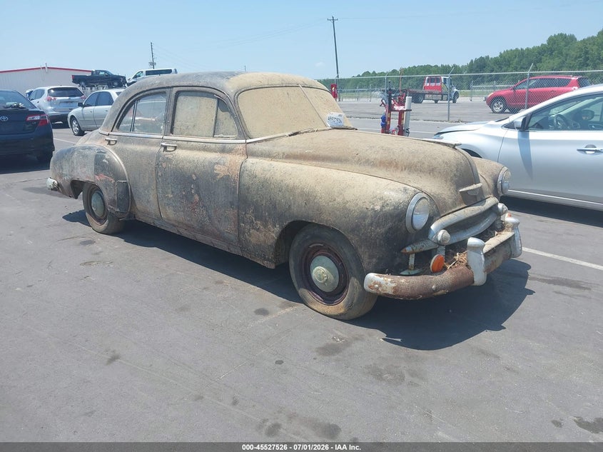 1950 CHEVROLET SEDAN auction photo 1