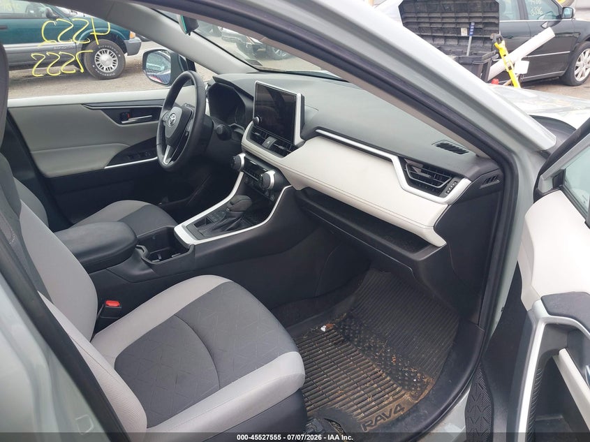 2023 TOYOTA RAV4 auction photo 5