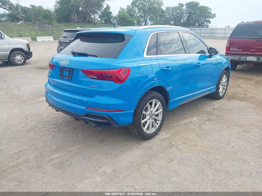 2020 AUDI Q3 auction photo 4
