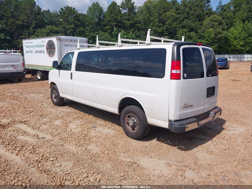 2021 CHEVROLET EXPRESS PASSENGER RWD 3500 EXTENDED WHEELBASE LT · Фото 3