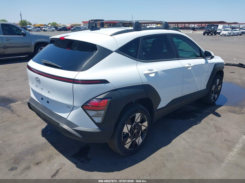 2025 HYUNDAI KONA auction photo 4