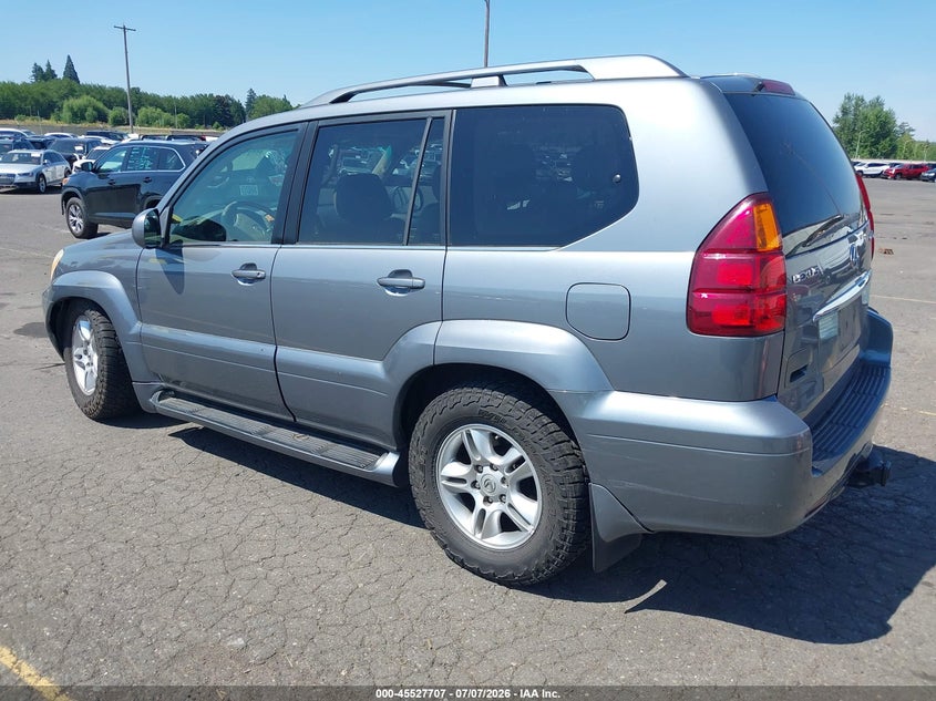 2004 LEXUS GX 470 auction photo 3