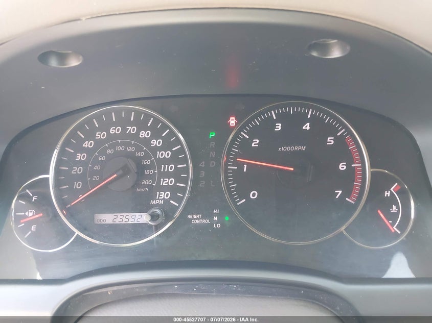 2004 LEXUS GX 470 auction photo 7