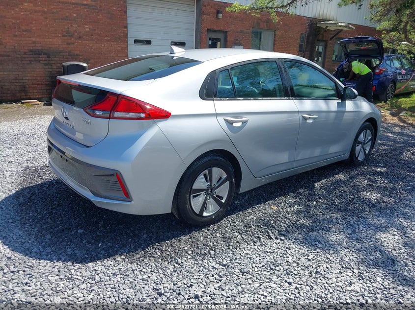 Vin: kmhc65lc4mu245747, lot: 46025965, hyundai ioniq hybrid blue 20214
