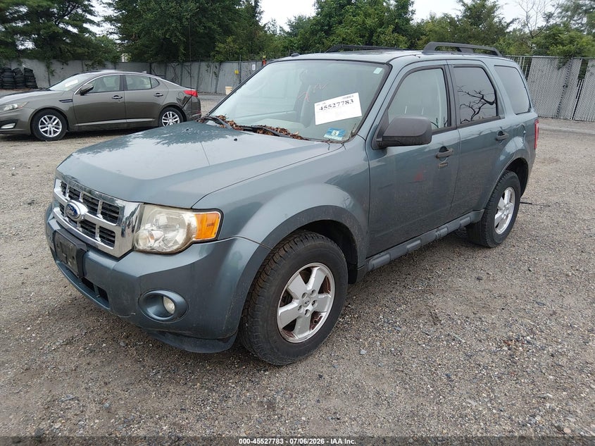 2012 FORD ESCAPE auction photo 2