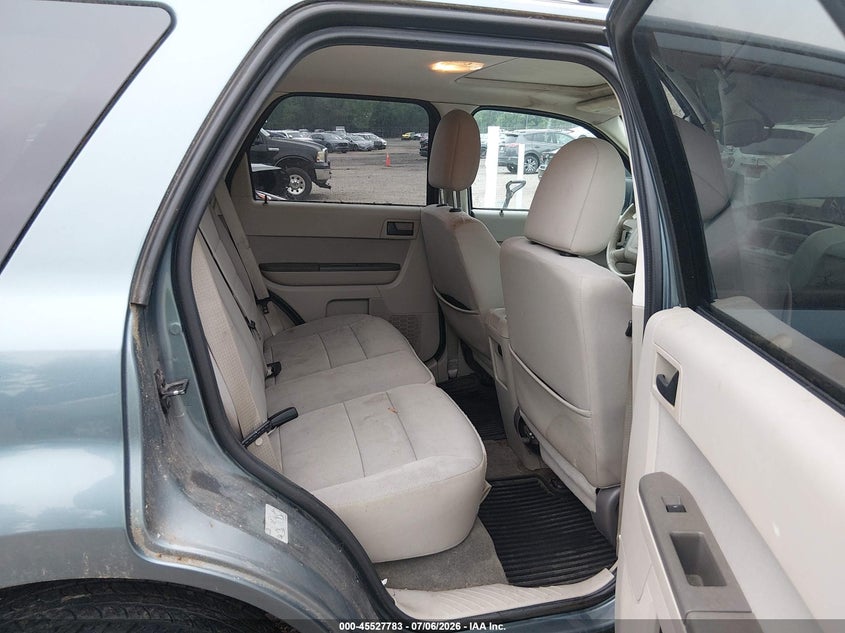 2012 FORD ESCAPE auction photo 8