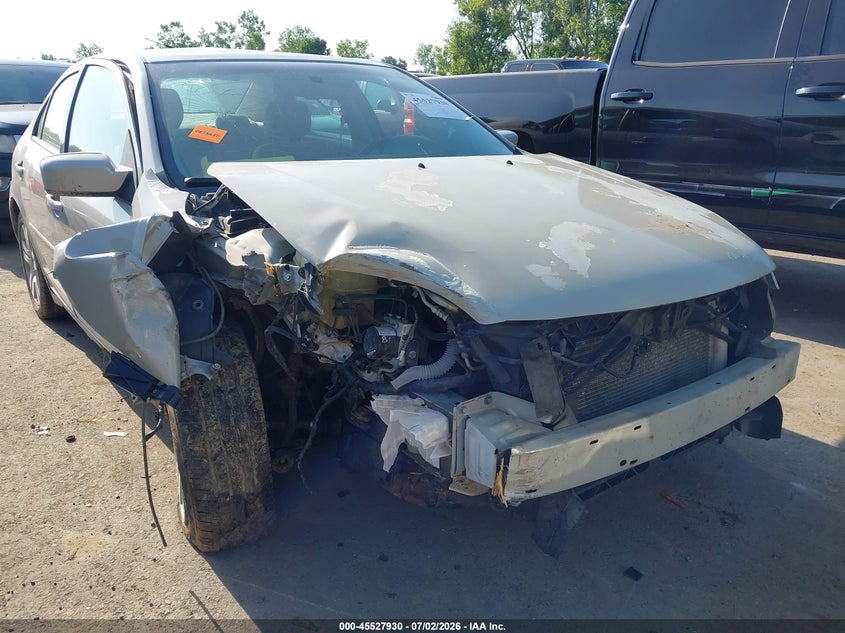 2008 FORD FUSION auction photo 6