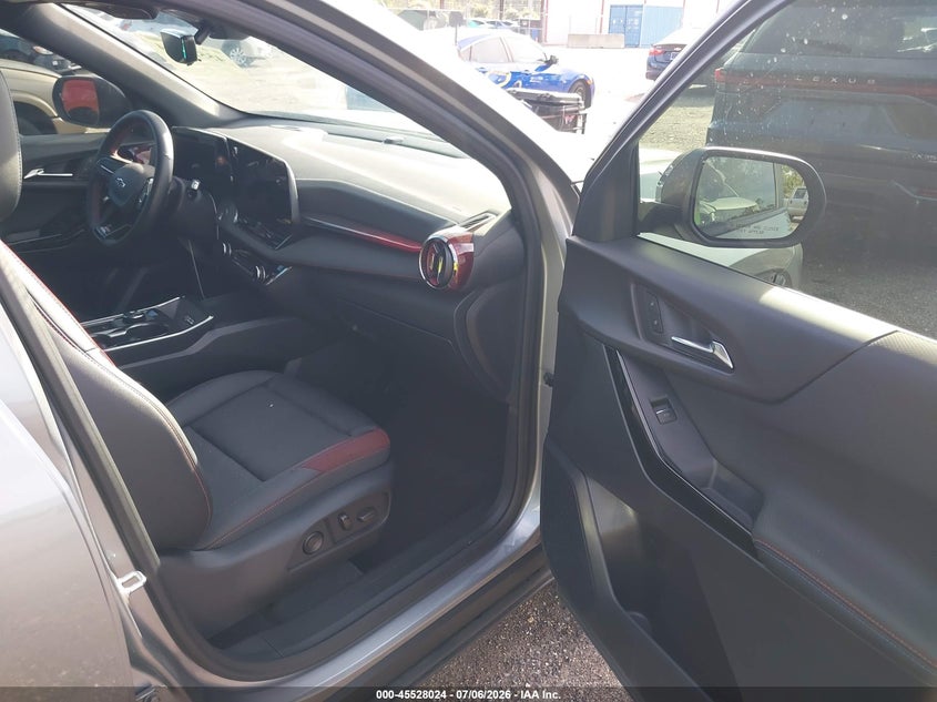 2026 CHEVROLET EQUINOX auction photo 5