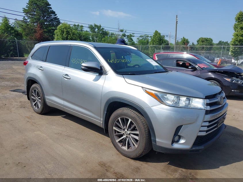 2017 Toyota Highlander