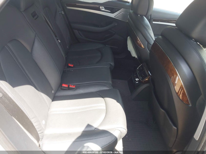 2015 Audi A8 3.0T VIN: WAUJGAFD8FN015578 Lot: 45528100