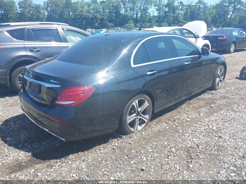 2020 MERCEDES-BENZ E 350 — zdjęcie 4