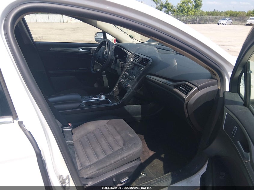 VIN 3FA6P0LU1HR355037 2017 FORD FUSION HYBRID SE