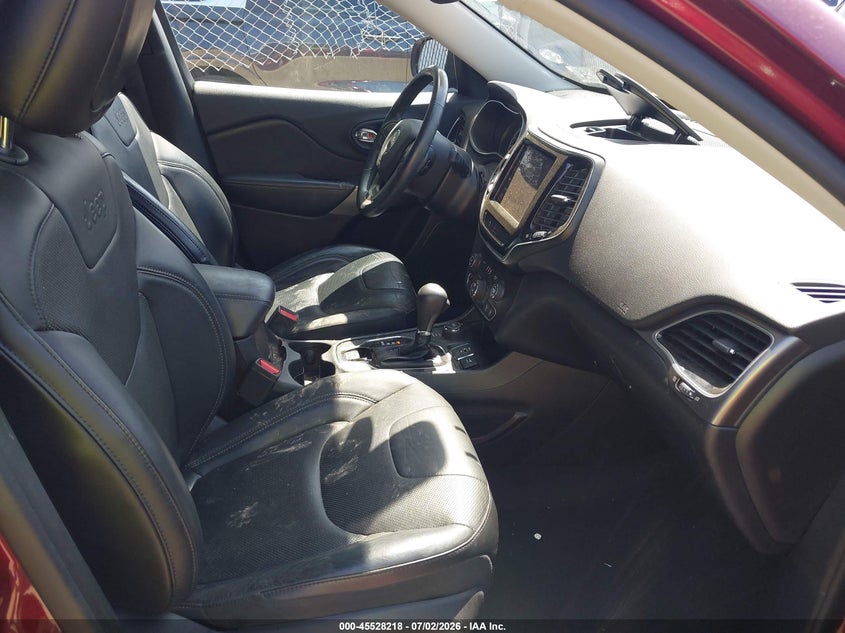 2019 JEEP CHEROKEE auction photo 5