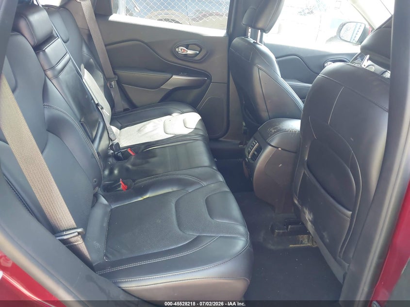2019 JEEP CHEROKEE auction photo 8